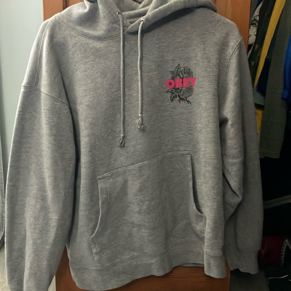 Great shape, thick hoodie